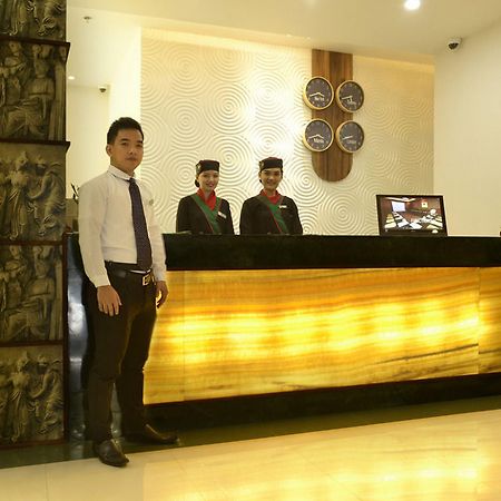Eurotel Vivaldi Araneta Quezon City Dış mekan fotoğraf