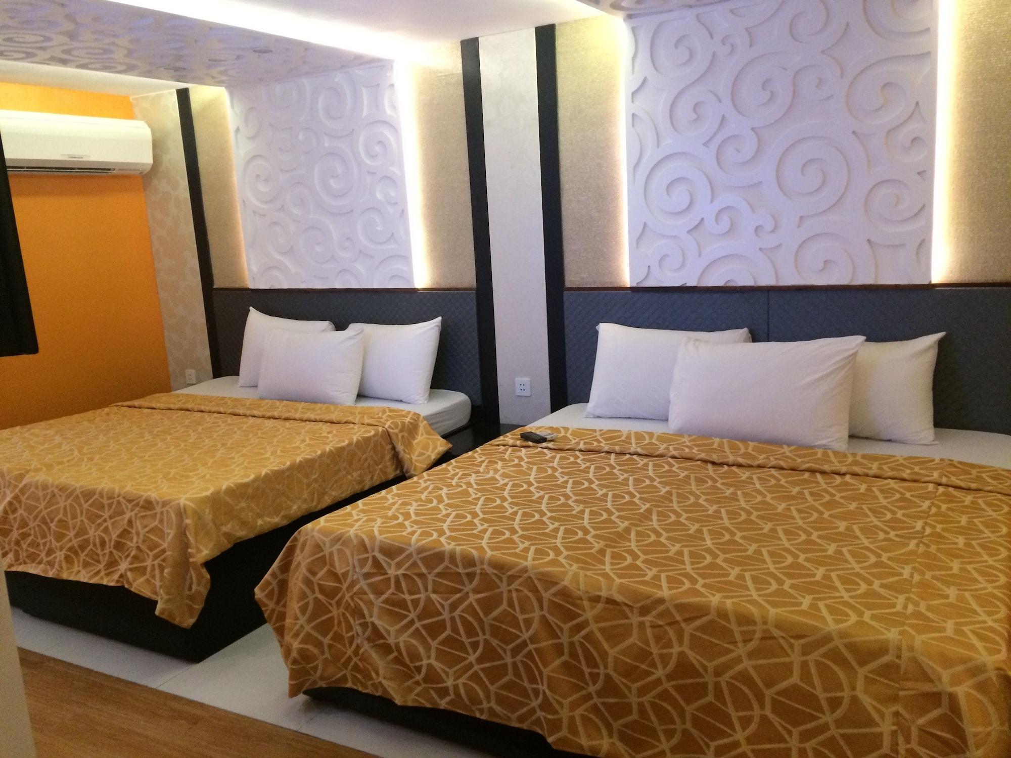 Eurotel Vivaldi Araneta Quezon City Dış mekan fotoğraf