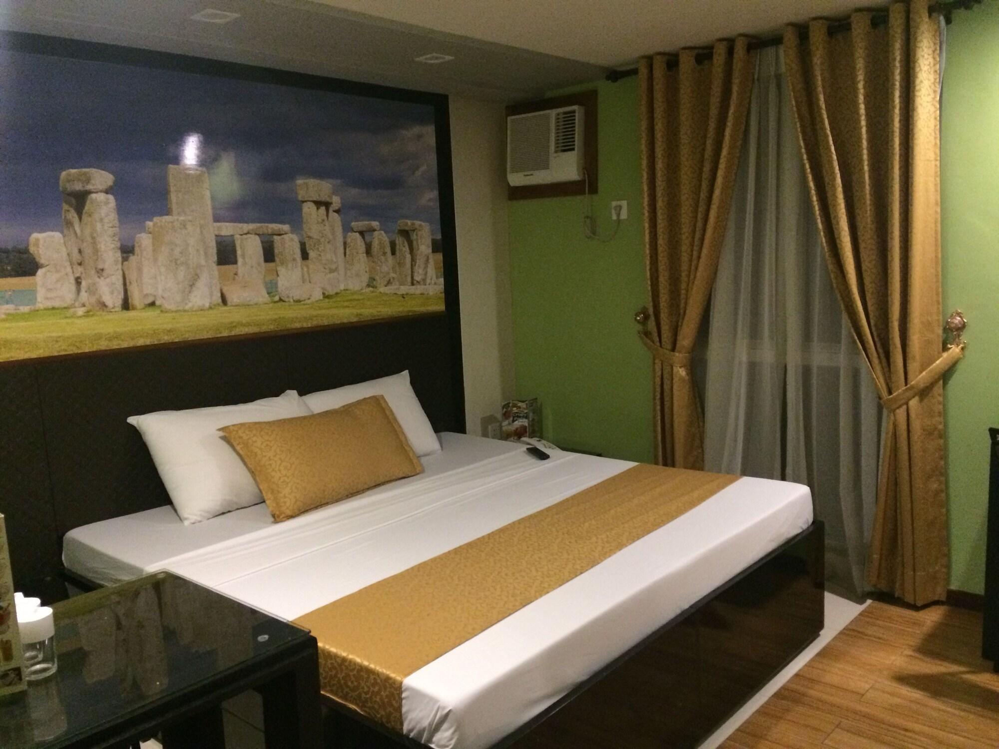 Eurotel Vivaldi Araneta Quezon City Dış mekan fotoğraf