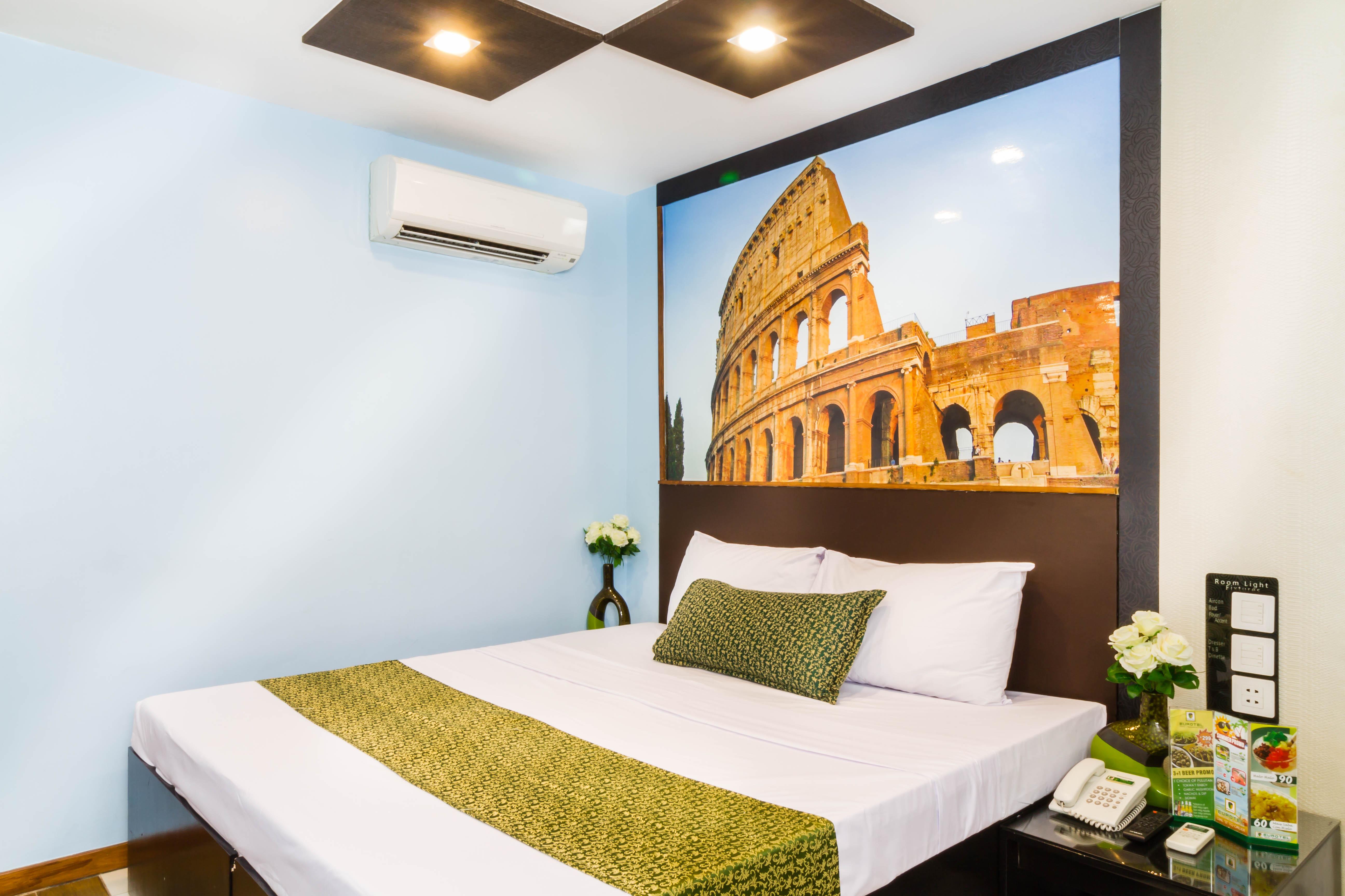 Eurotel Vivaldi Araneta Quezon City Dış mekan fotoğraf