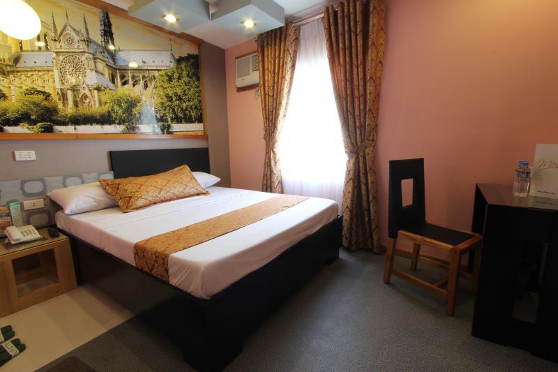 Eurotel Vivaldi Araneta Quezon City Dış mekan fotoğraf